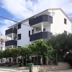 Parać Apartament Petrčane