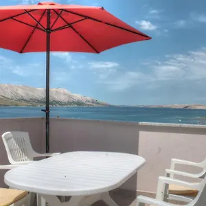 Petros Pag Apartament Pag Town
