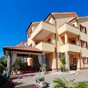 Omanovic Apartament Čižići